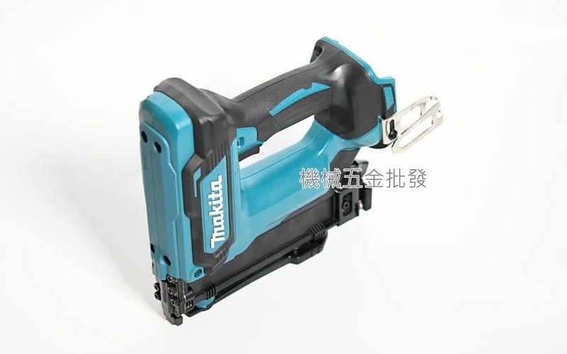  makita {牧田} DST421ZK 18V充電式ㄇ型釘槍【單主機】,電動工具