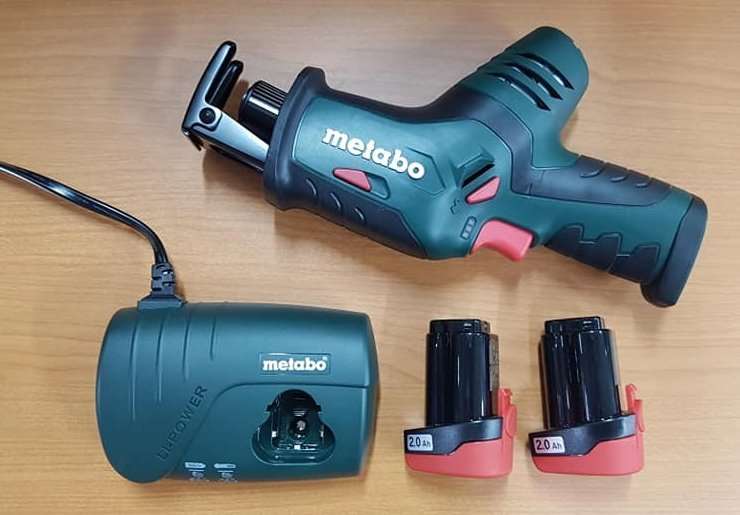 POWER MAXX ASE  10.8V 2.0A 輕型充電式軍刀鋸,電動工具