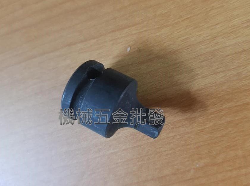 氣動套筒轉接頭 大小轉接頭 3/8" (凹)轉 1/4"(凸) 3分轉2分   尺寸:3/8" (凹)轉 1/4"(凸) 3分轉2分,手工具