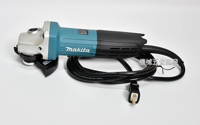 makita {牧田}  GA4031SP 4"(100mm) 電動式平面砂輪機 切斷機,電動工具